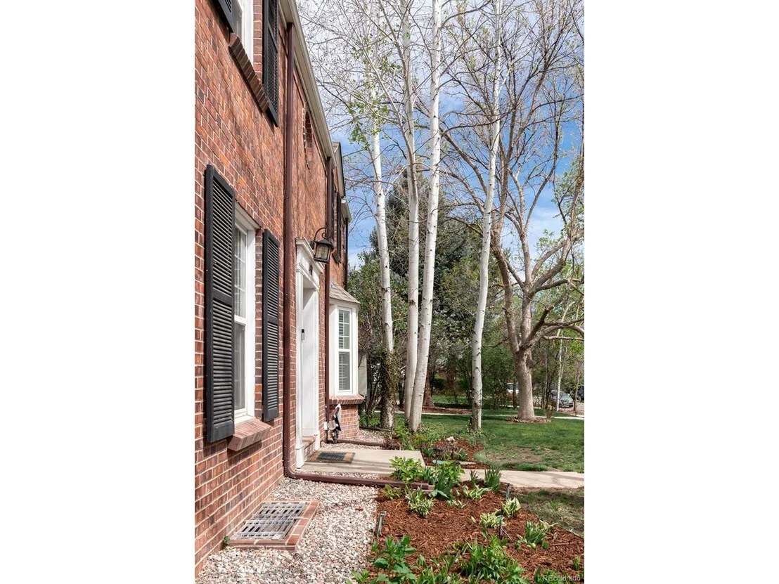 Photo of 457 Elm St