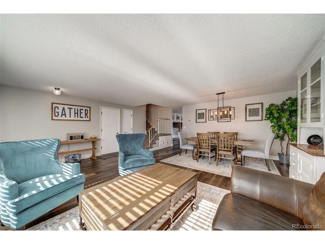 Photo of 9601 Sierra Dr