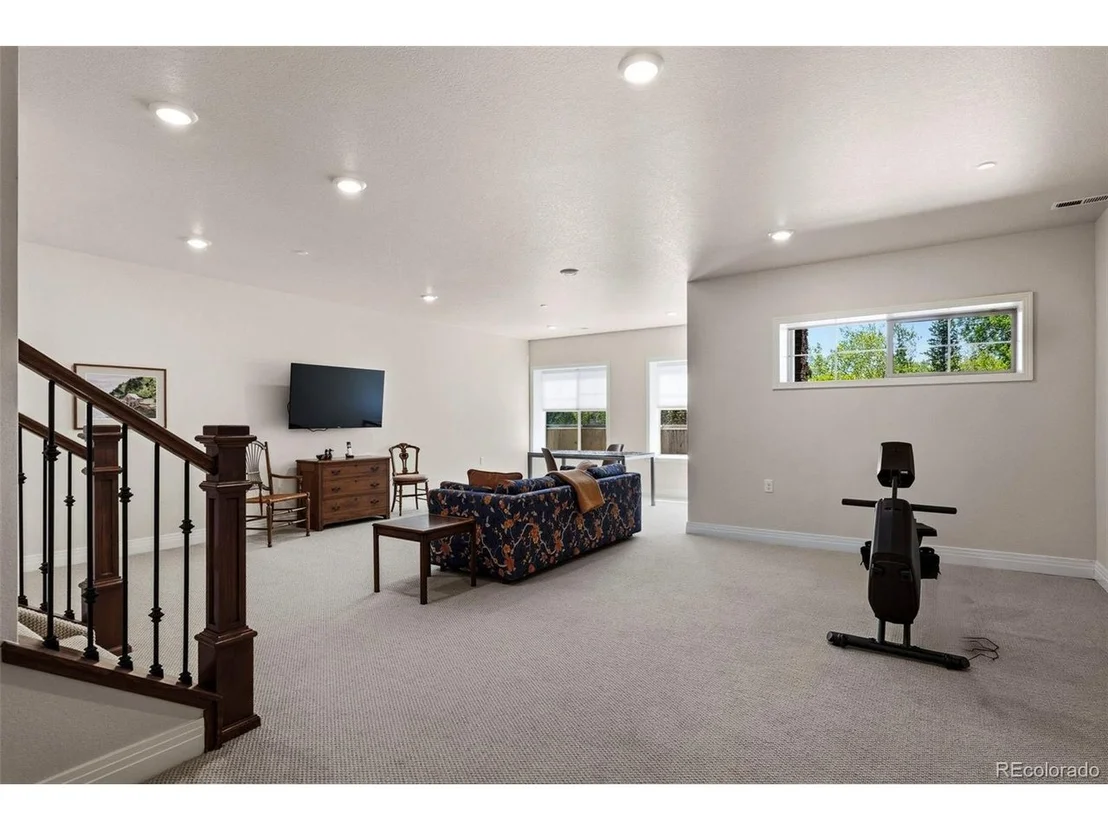 Photo of 1240 Lanterns Ln