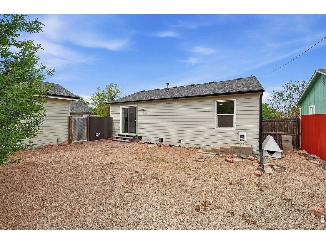 Photo of 214 17th Ave