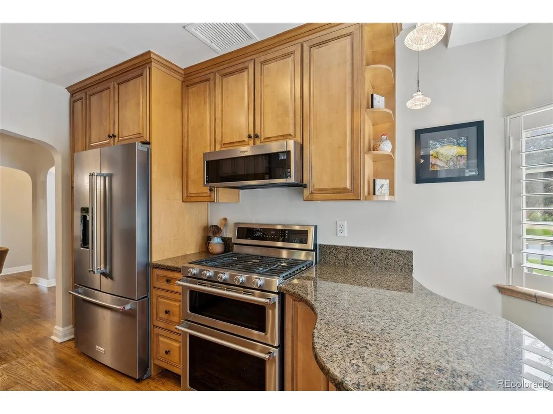 Photo of 651 Elm St