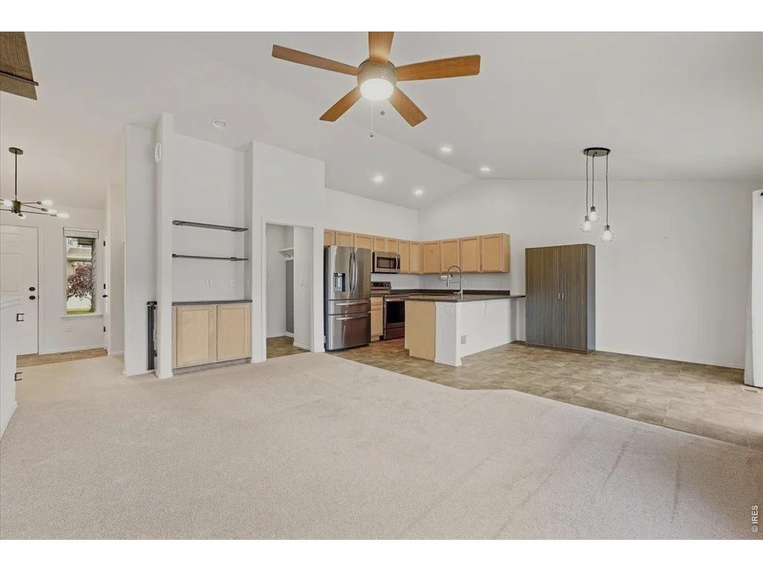 Photo of 639 Gore Range Dr