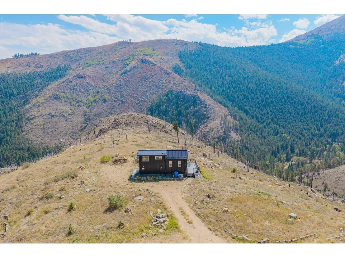 Photo of 560 Emerson Gulch Rd