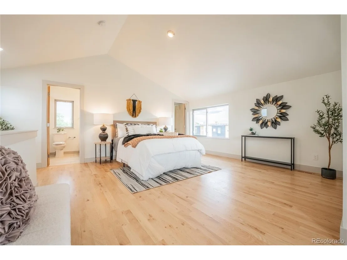 Photo of 6892 Juniper Ct