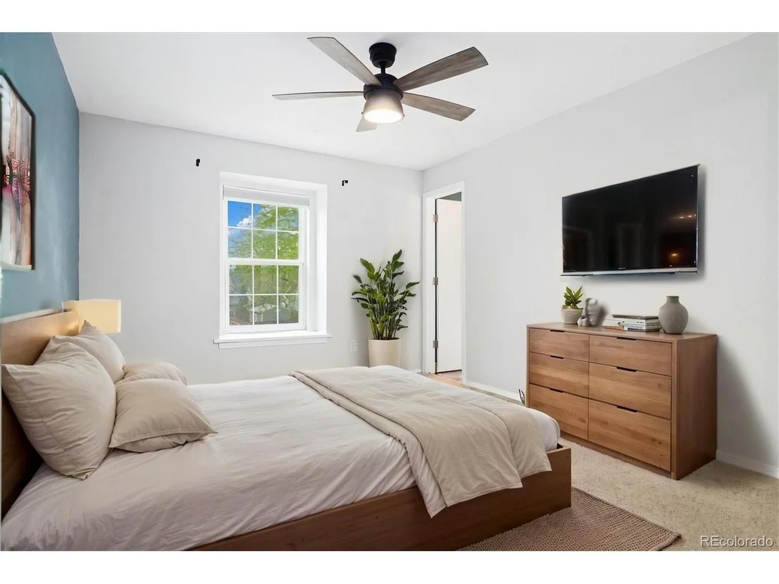Photo of 325 Mulberry Cir