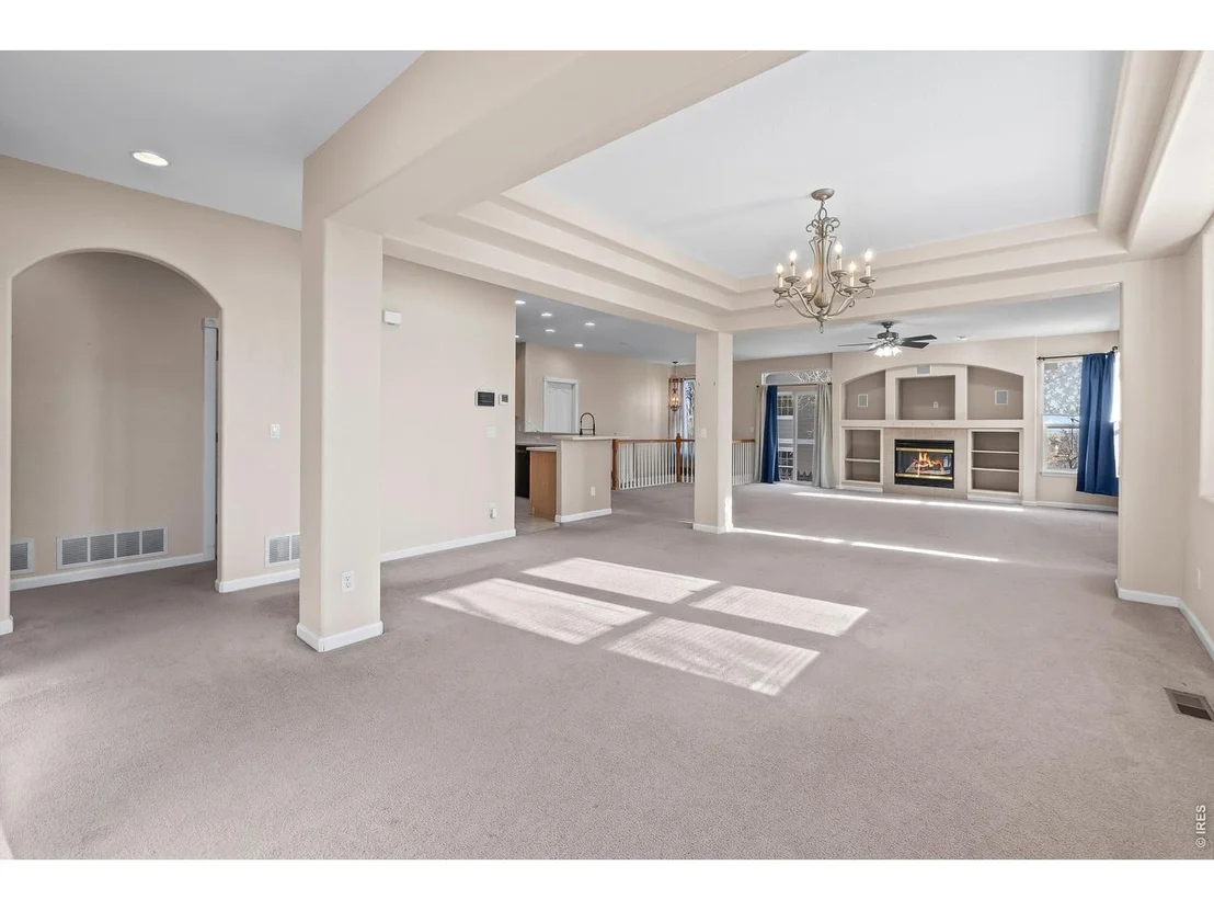 Photo of 512 Tumbleweed Dr