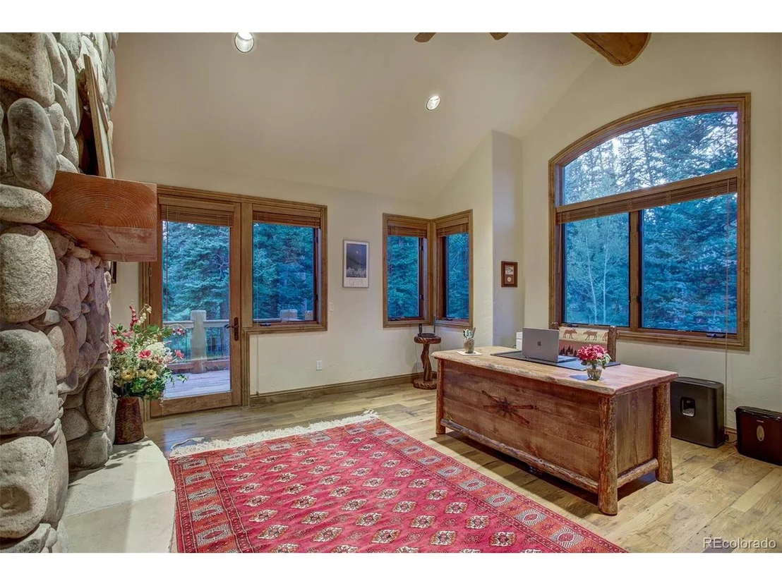 Photo of 140 Goldenrod Cir