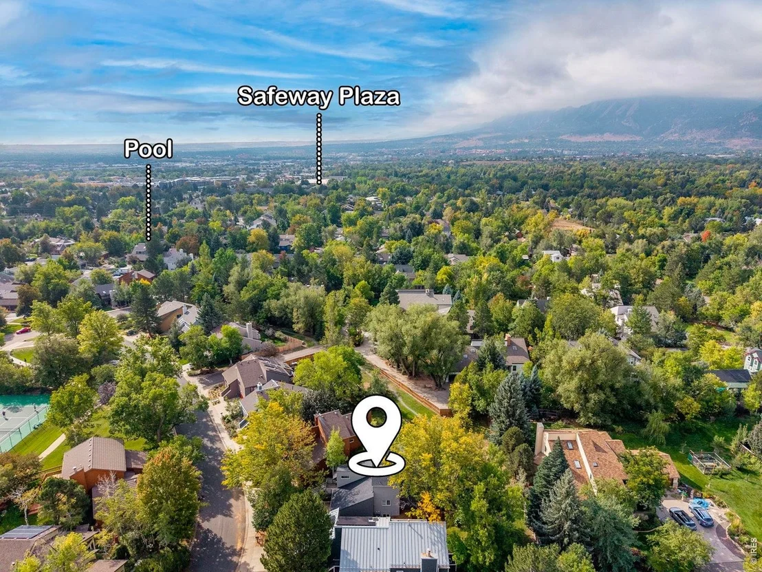 Photo of 3845 Birchwood Dr