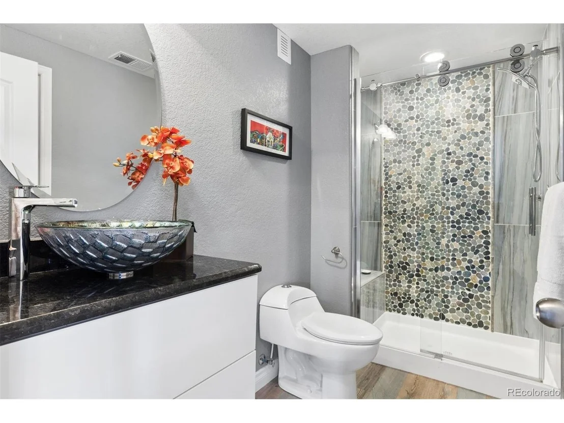 Photo of 8610 Zircon Way