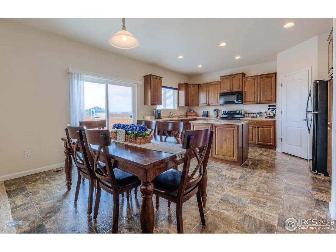 Photo of 591 Sandi Ln