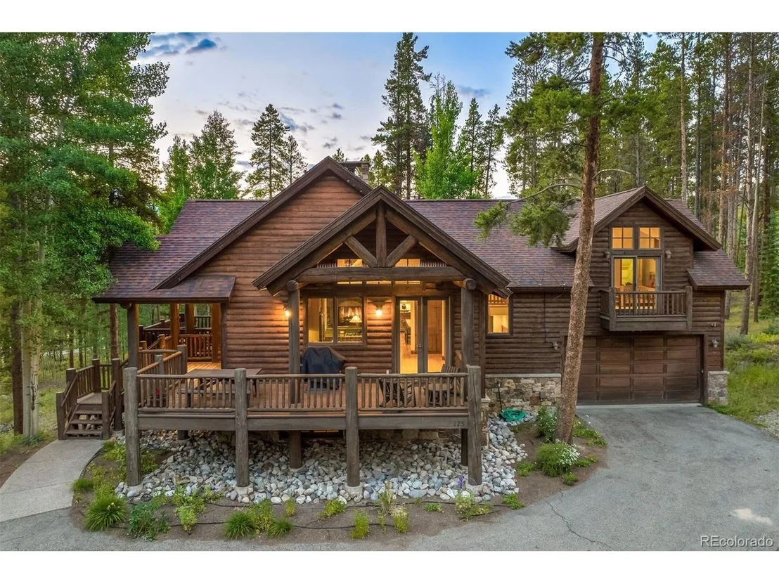 Photo of 175 Highlands Dr