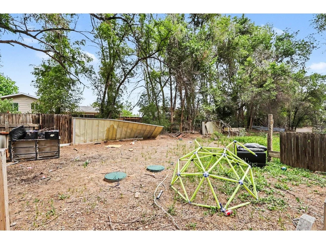 Photo of 400 22nd Ave