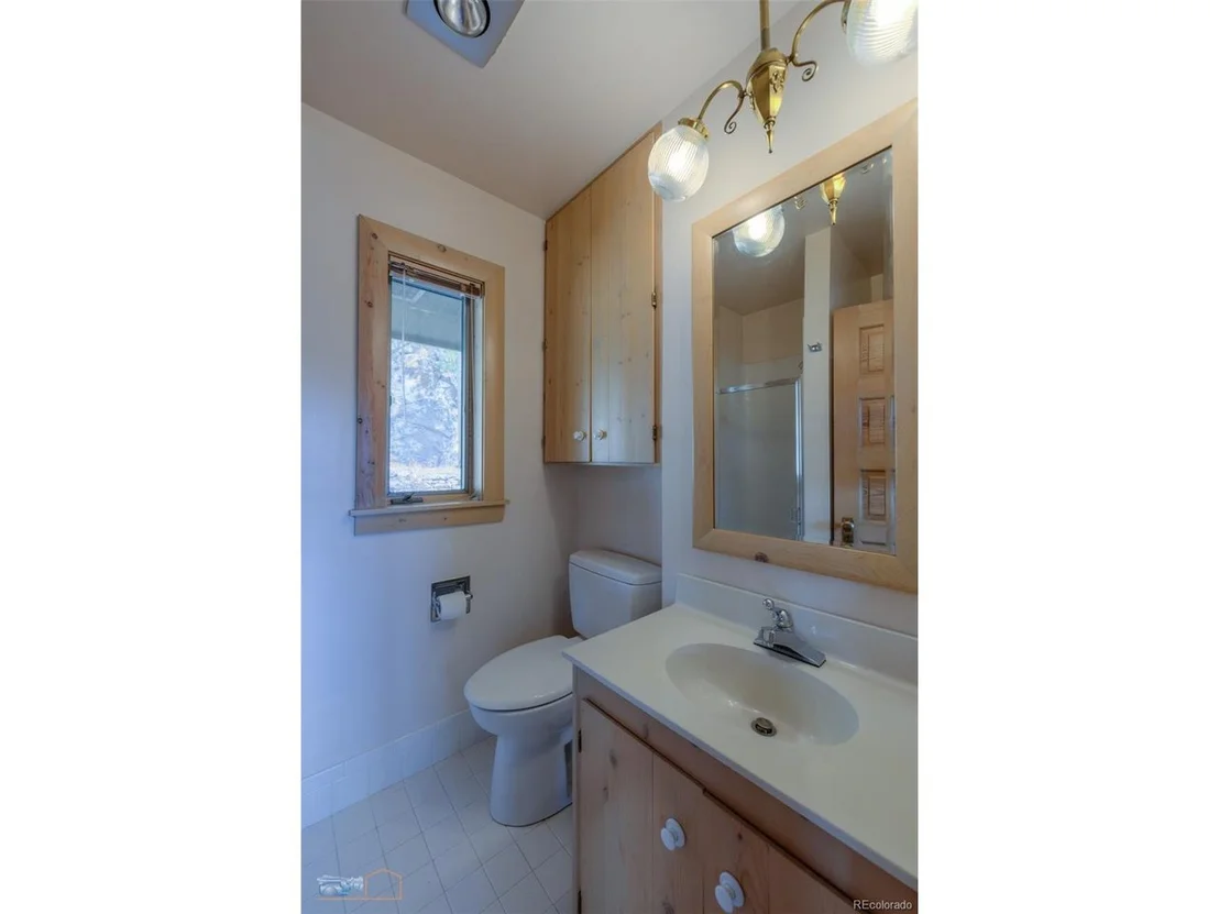 Photo of 452 Alpine Dr