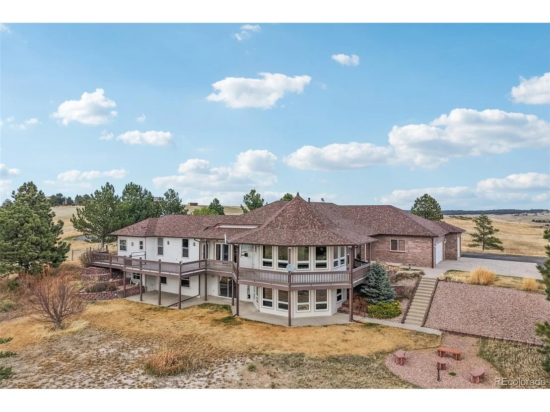 Photo of 2981 Rock Cir