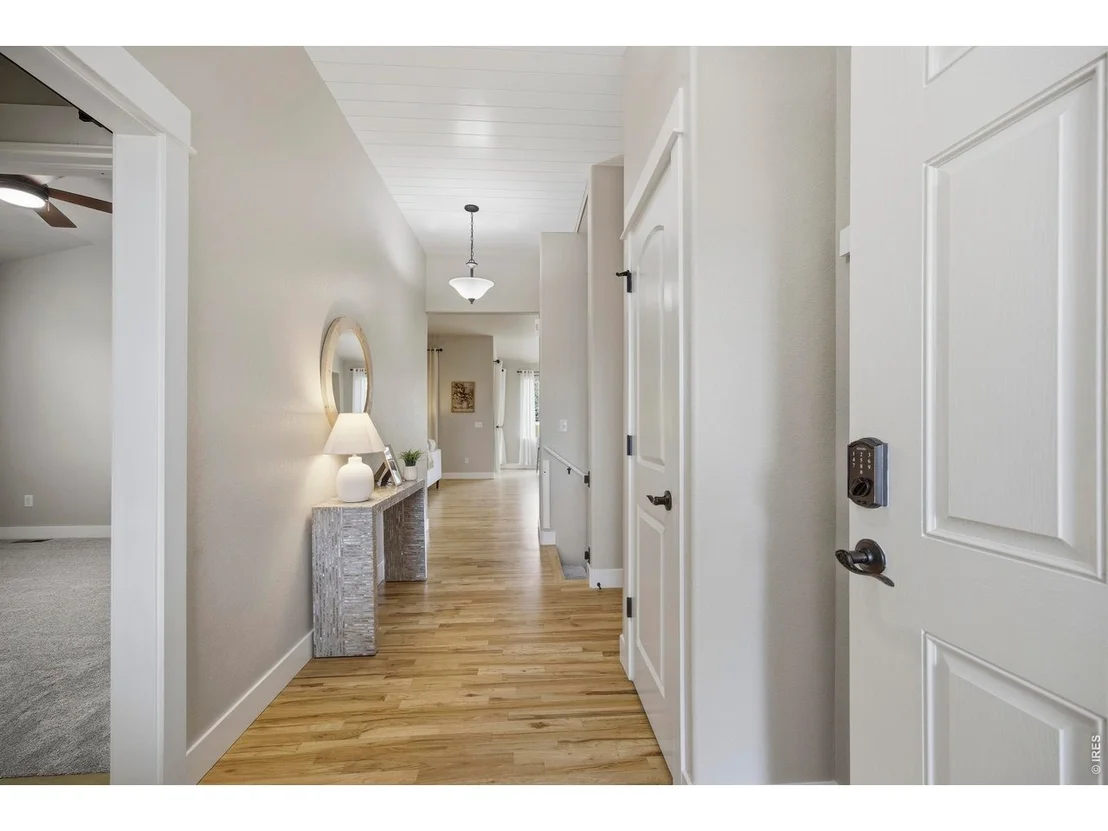 Photo of 2047 Bayfront Dr