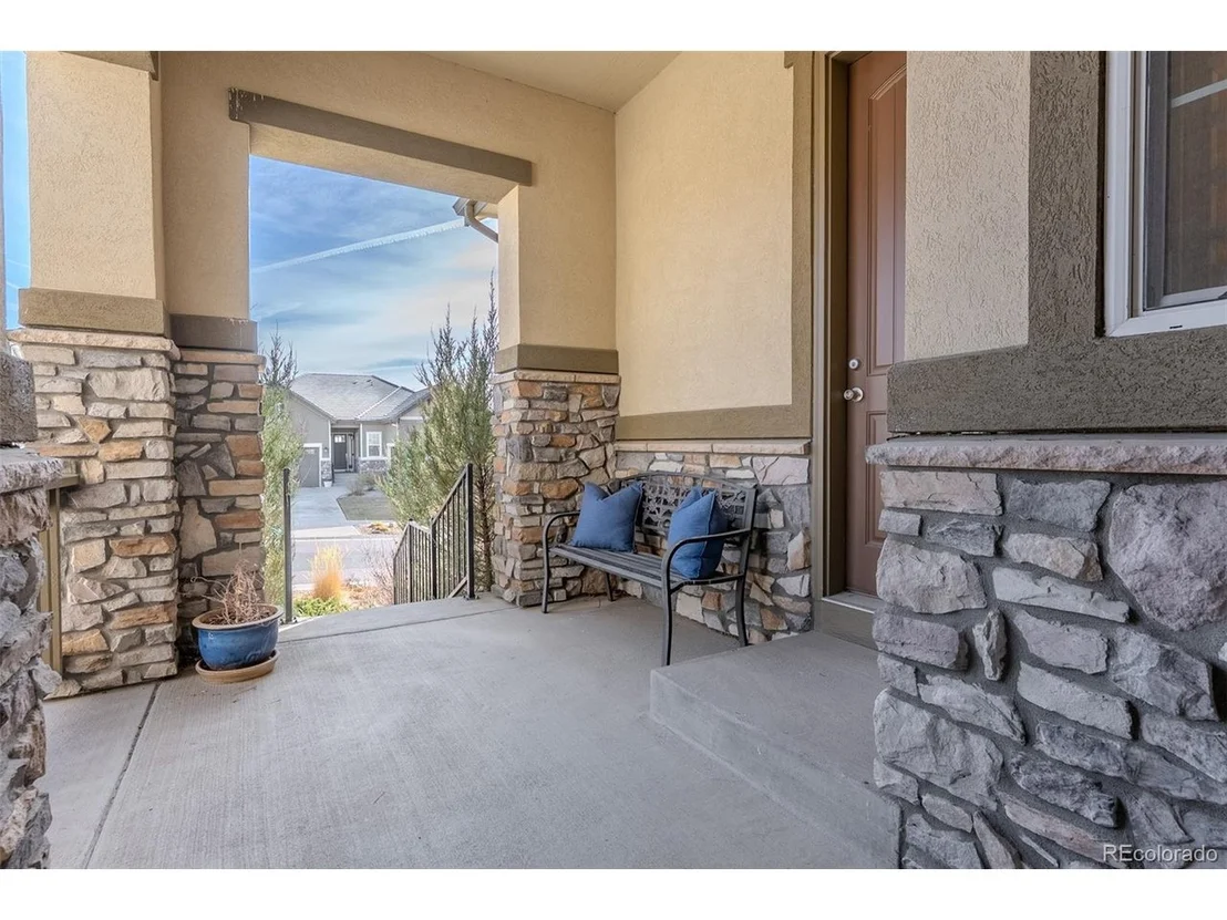 Photo of 9423 Noble Way