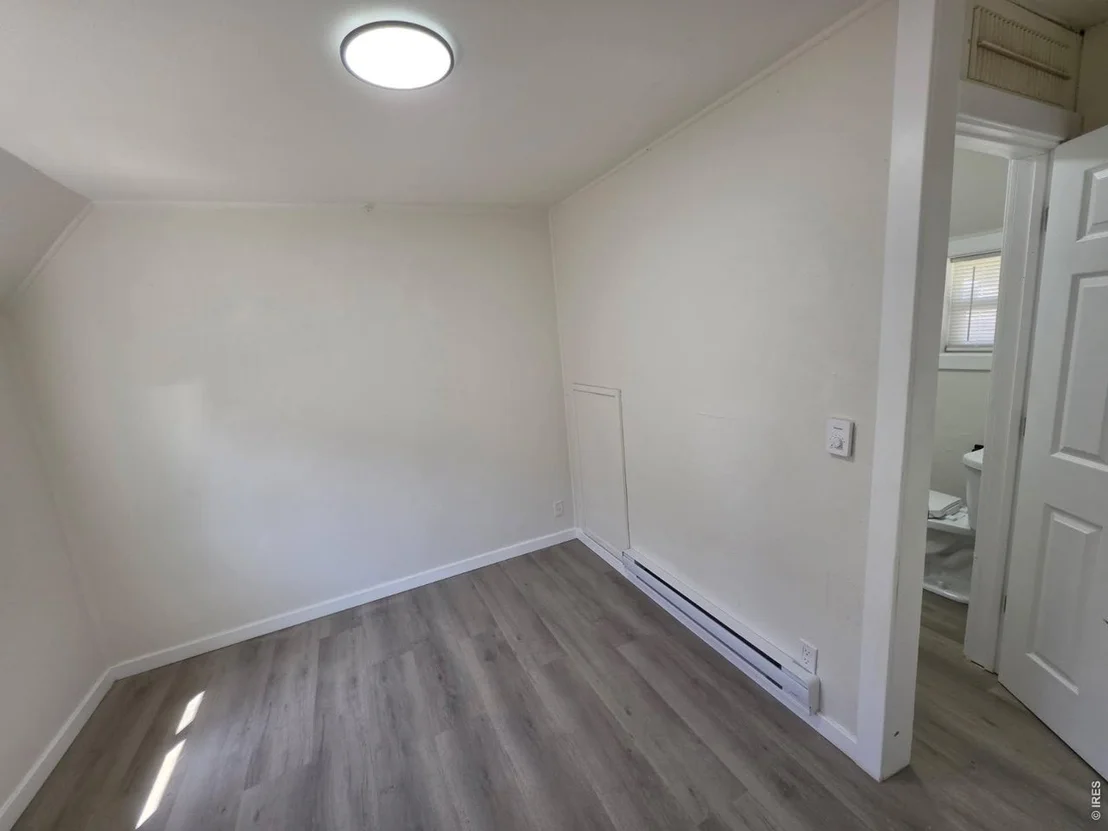 Photo of 425 N 3rd Ave