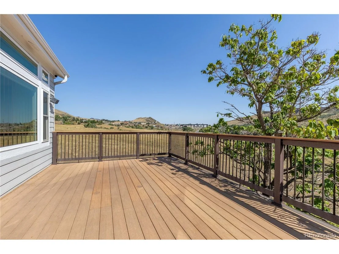 Photo of 499 White Ash Dr