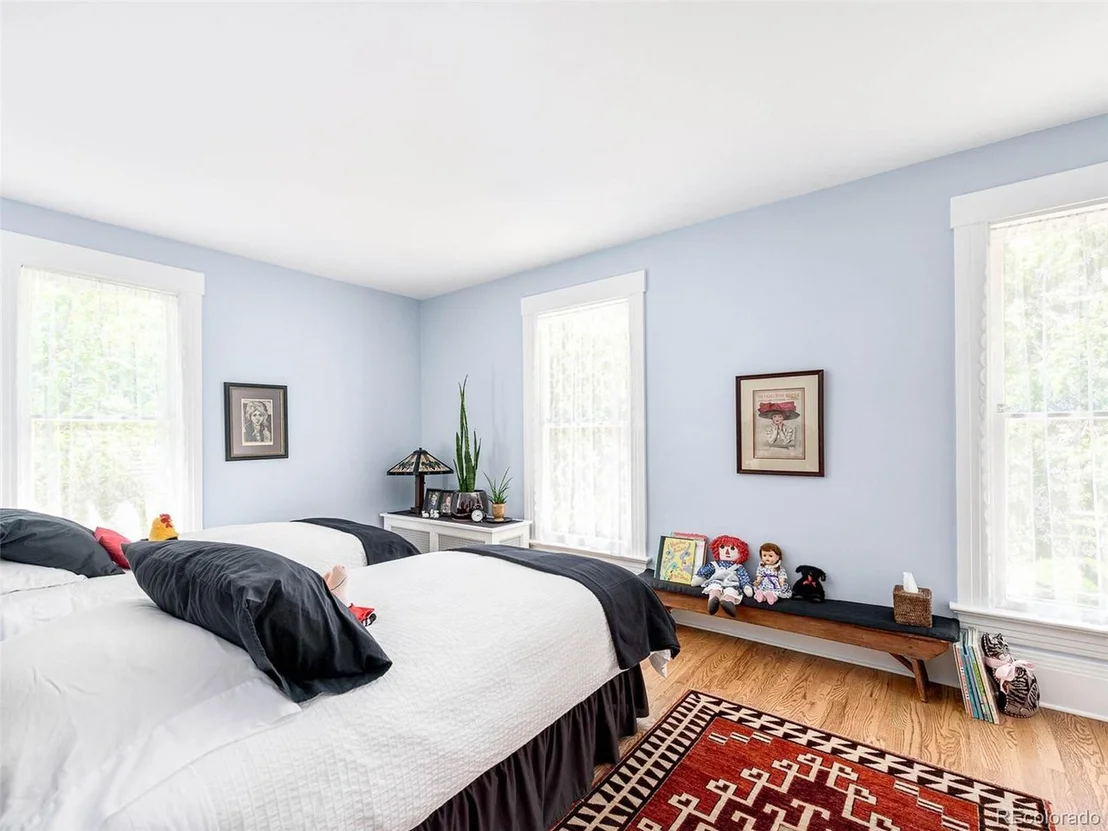 Photo of 736 Vine St