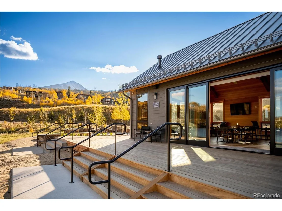 Photo of 148 Youngs Preserve Rd