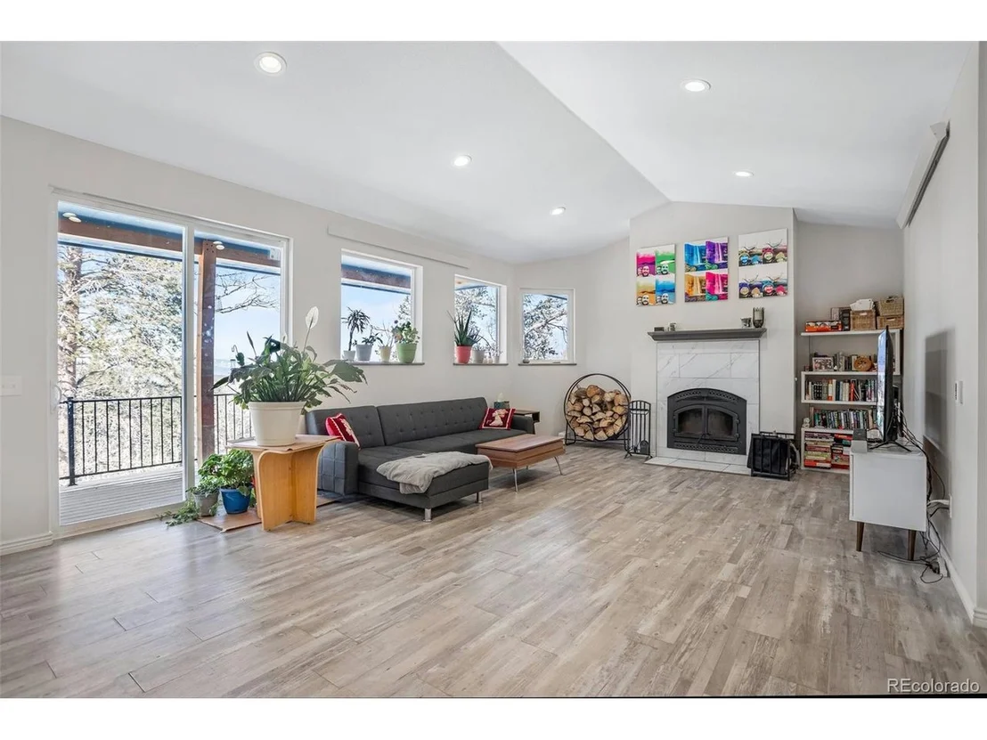 Photo of 1249 Karlann Dr