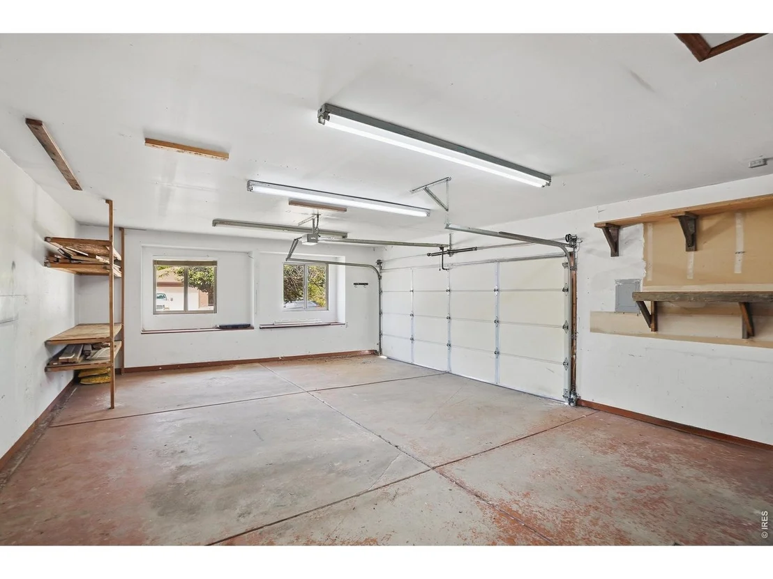 Photo of 1689 Geneva Cir