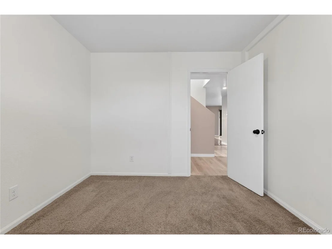 Photo of 47308 Clover Ave