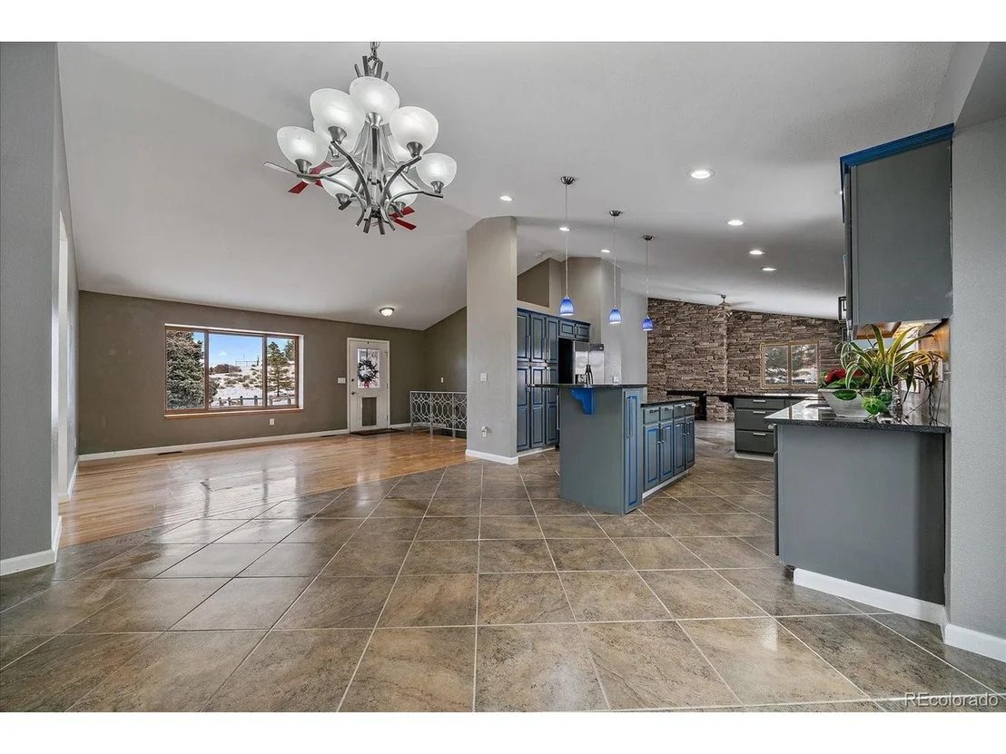Photo of 45853 Stagecoach Rd