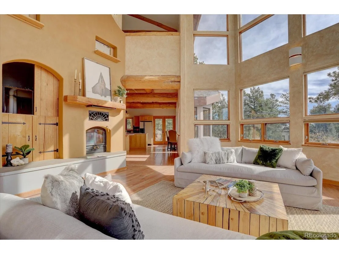 Photo of 12227 Calfee Gulch Rd