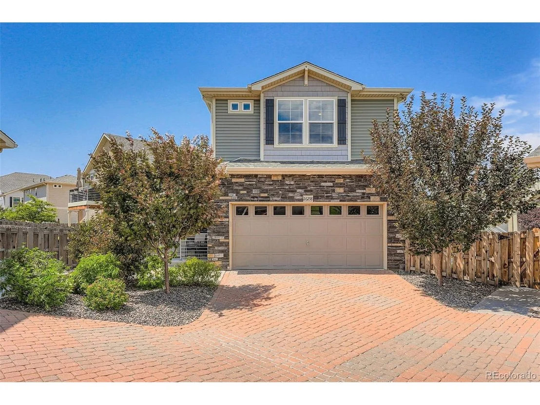 Photo of 26258 E Maple Dr