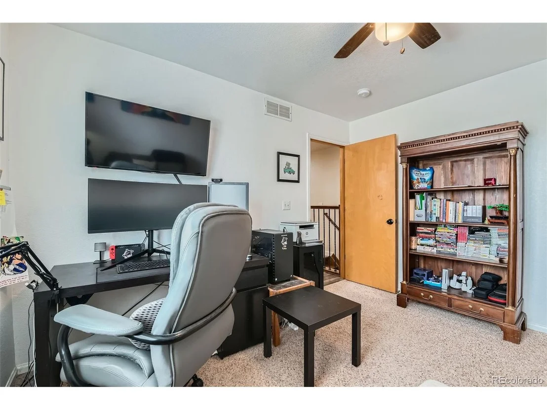 Photo of 1481 Hummingbird Cir