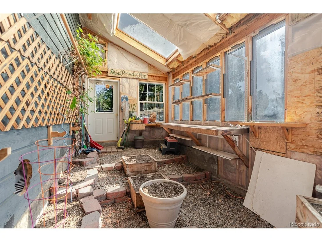 Photo of 1375 Nova Rd
