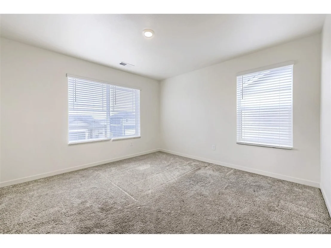Photo of 801 Crest St