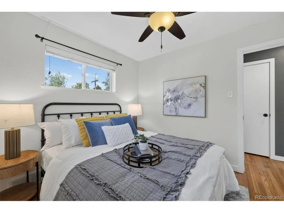 Photo of 3652 Locust St