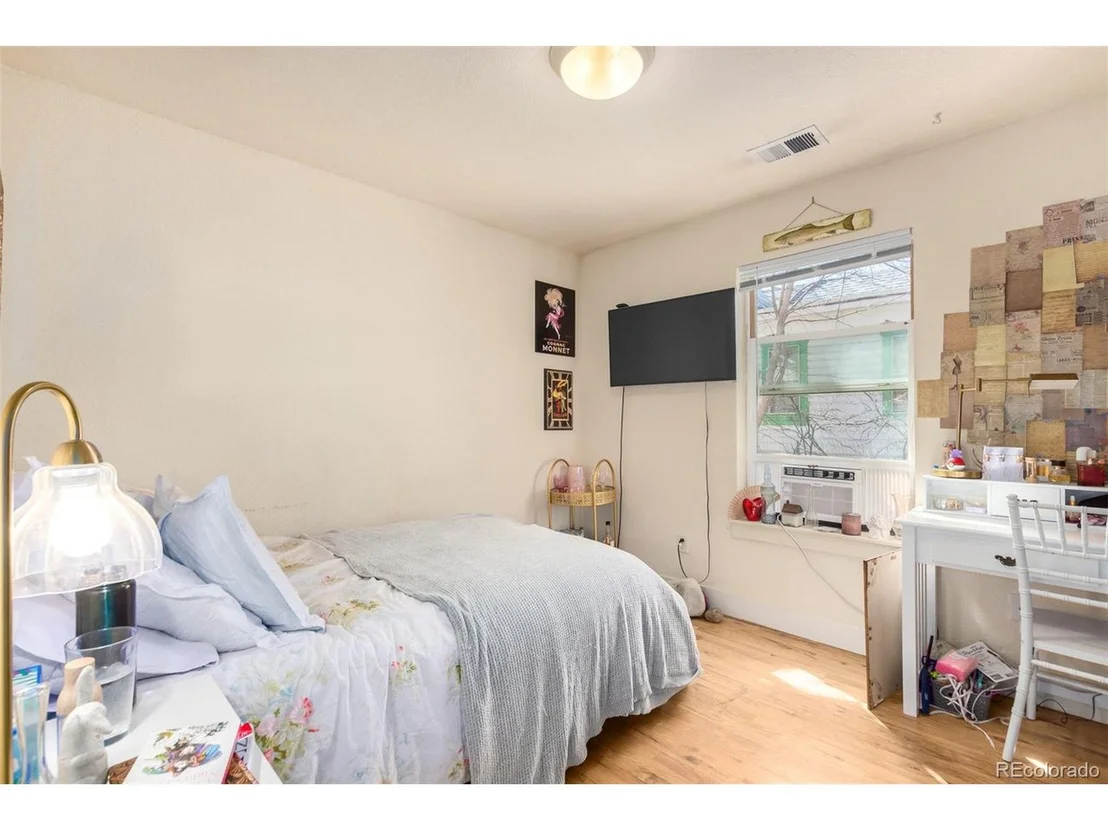 Photo of 1709 Arapahoe Ave