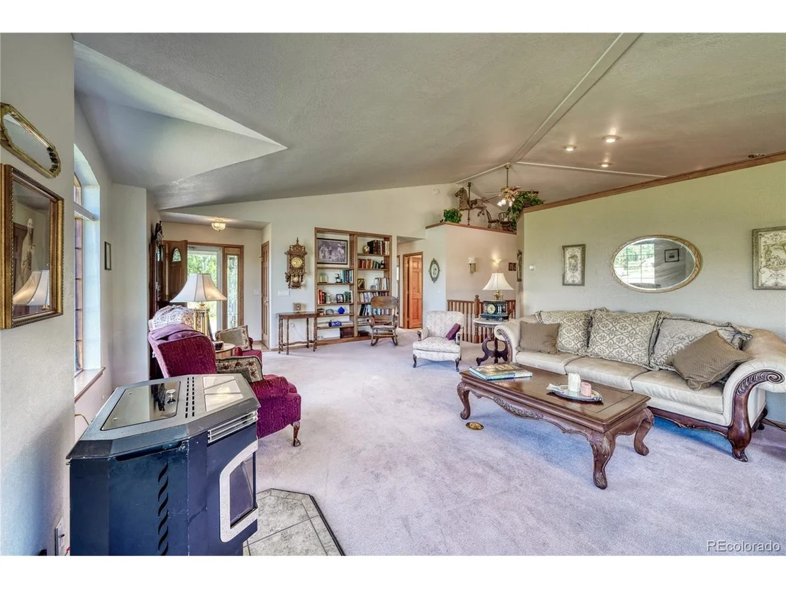 Photo of 6900 County Road 111b