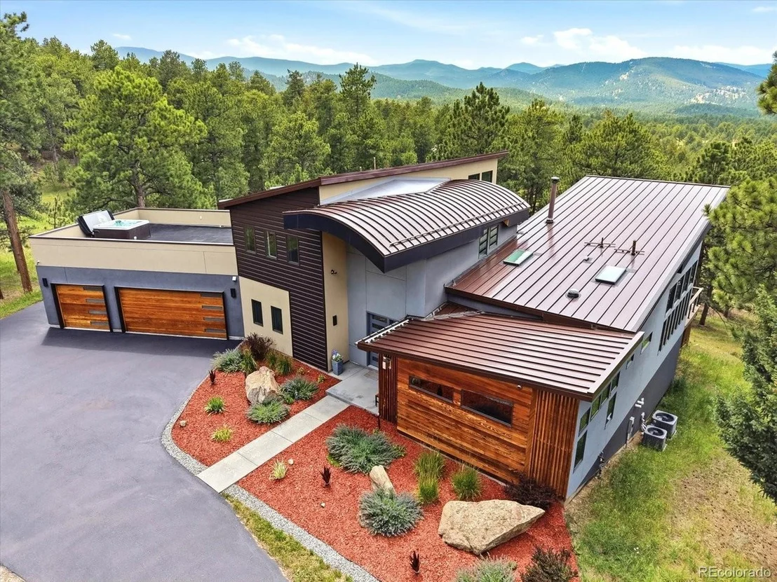 Photo of 5809 S Skyline Dr