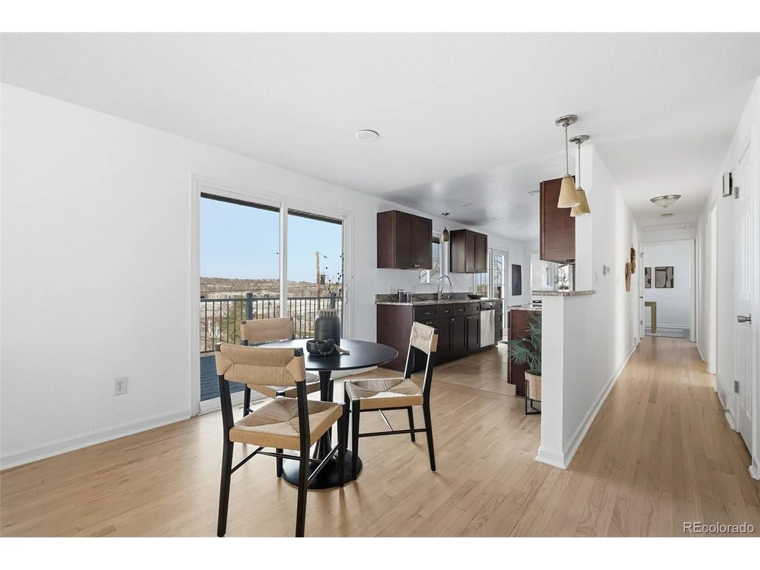 Photo of 9539 Grandview Ave