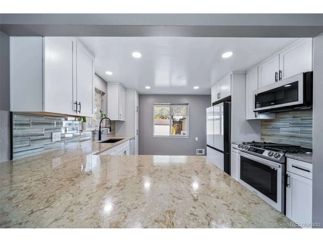 Photo of 7103 W 67th Pl