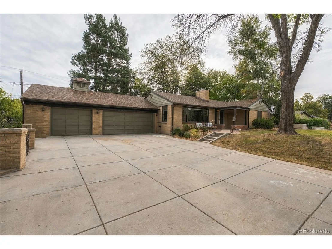 Photo of 4050 Field Dr