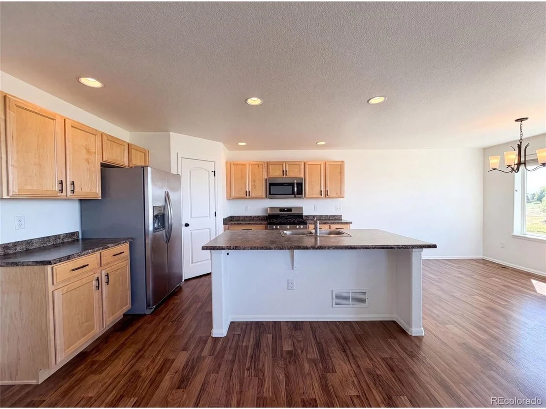 Photo of 1726 Thrive Dr