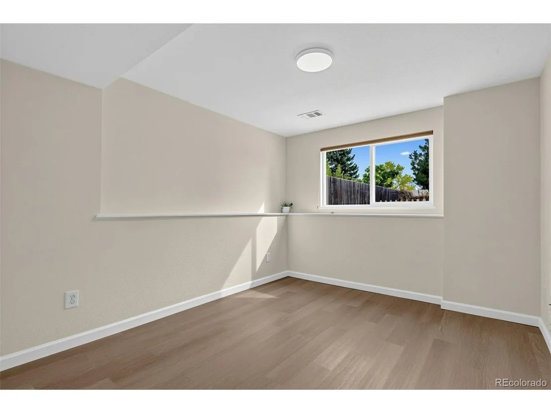 Photo of 3176 W 134th Cir
