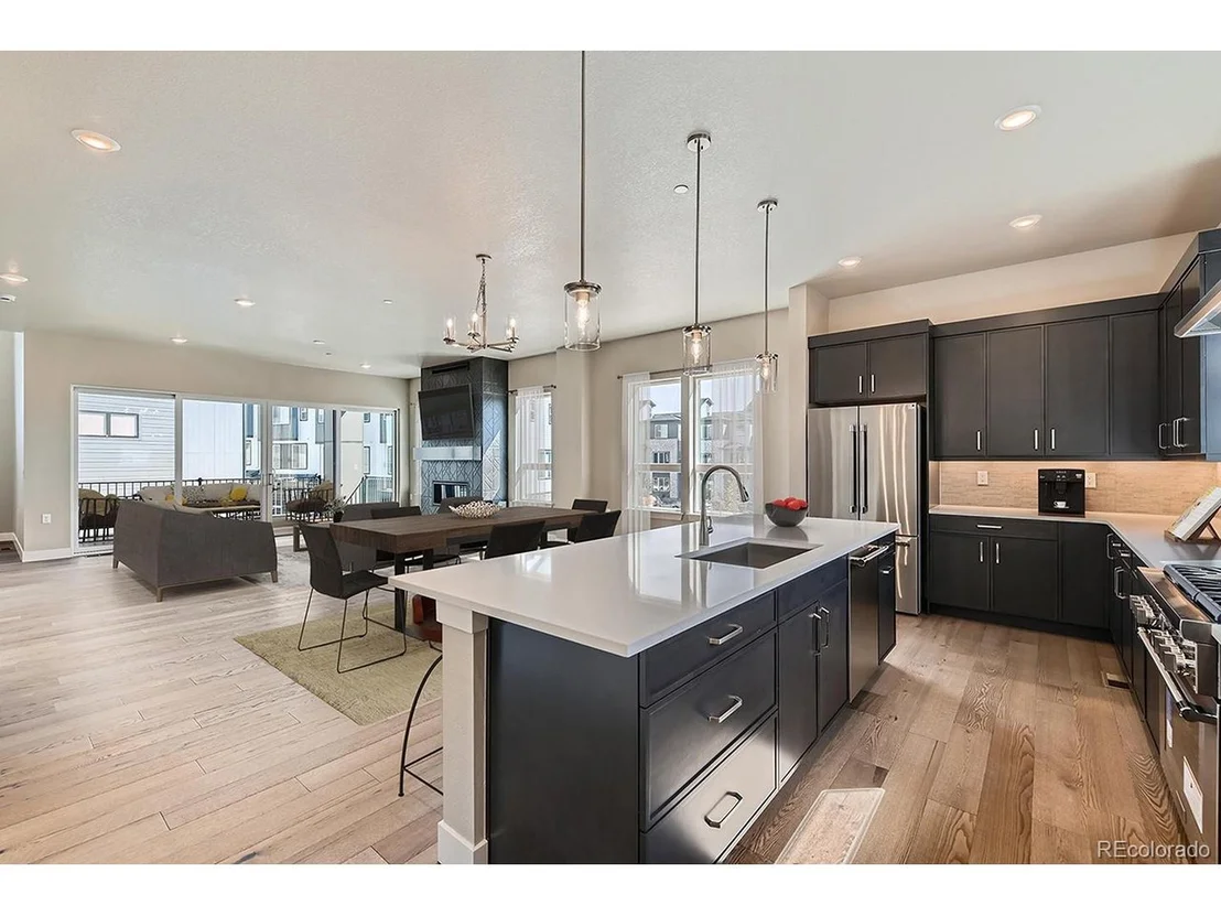 Photo of 16599 Peak Way