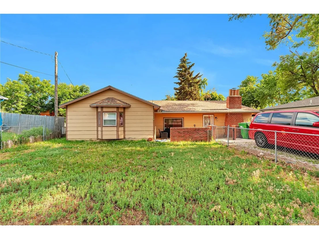 Photo of 1312 Pleasant Acres Dr