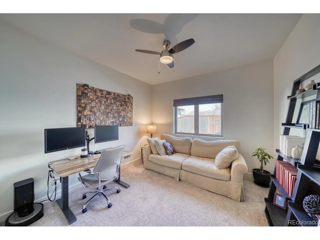 Photo of 330 Two Rivers Rd