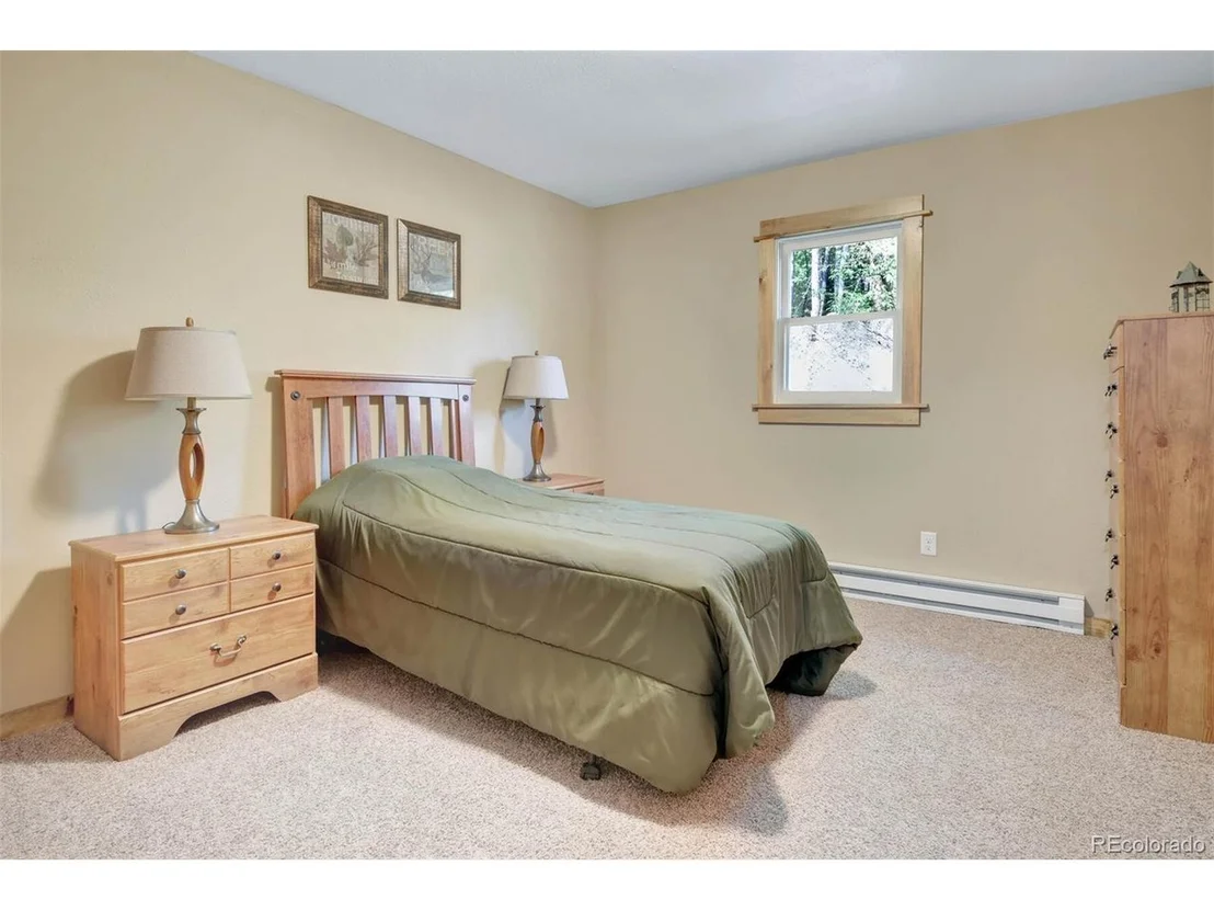 Photo of 91 Hickory Dr