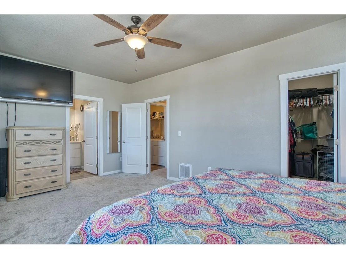 Photo of 345 Foxtail Dr