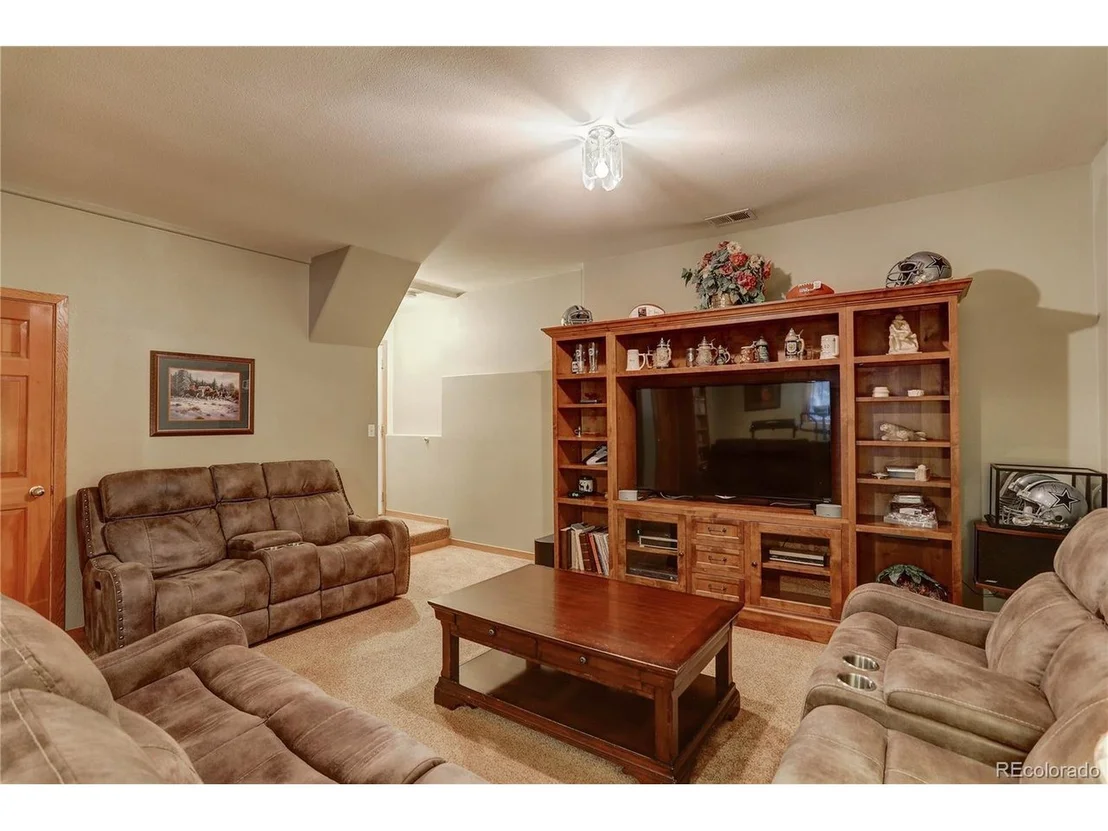 Photo of 10359 Christopher Dr