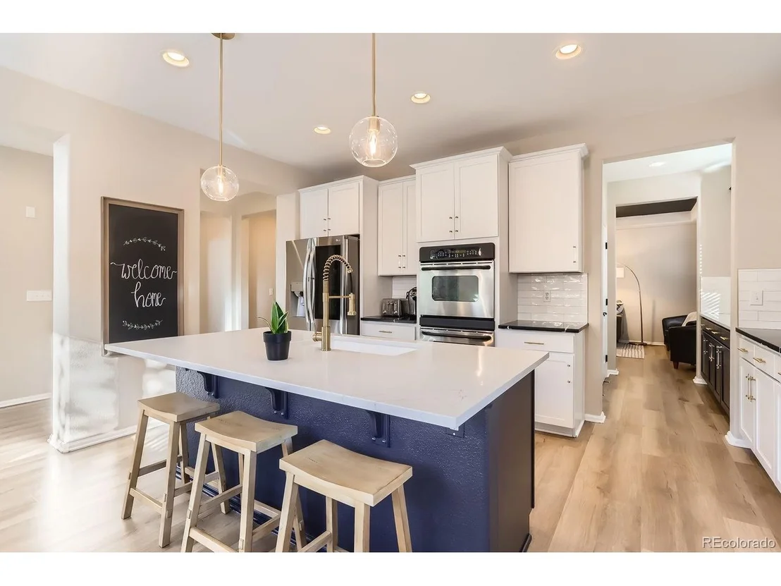 Photo of 11013 Valleybrook Cir