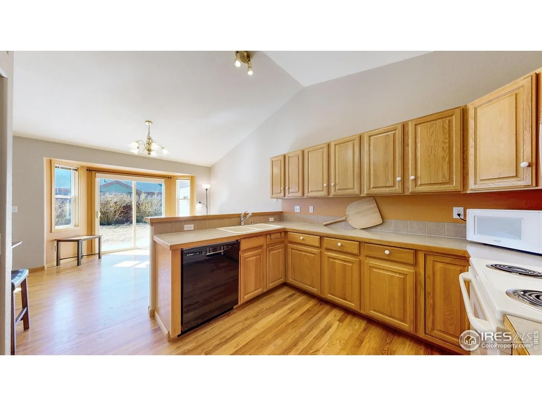 Photo of 1121 Jefferson Dr